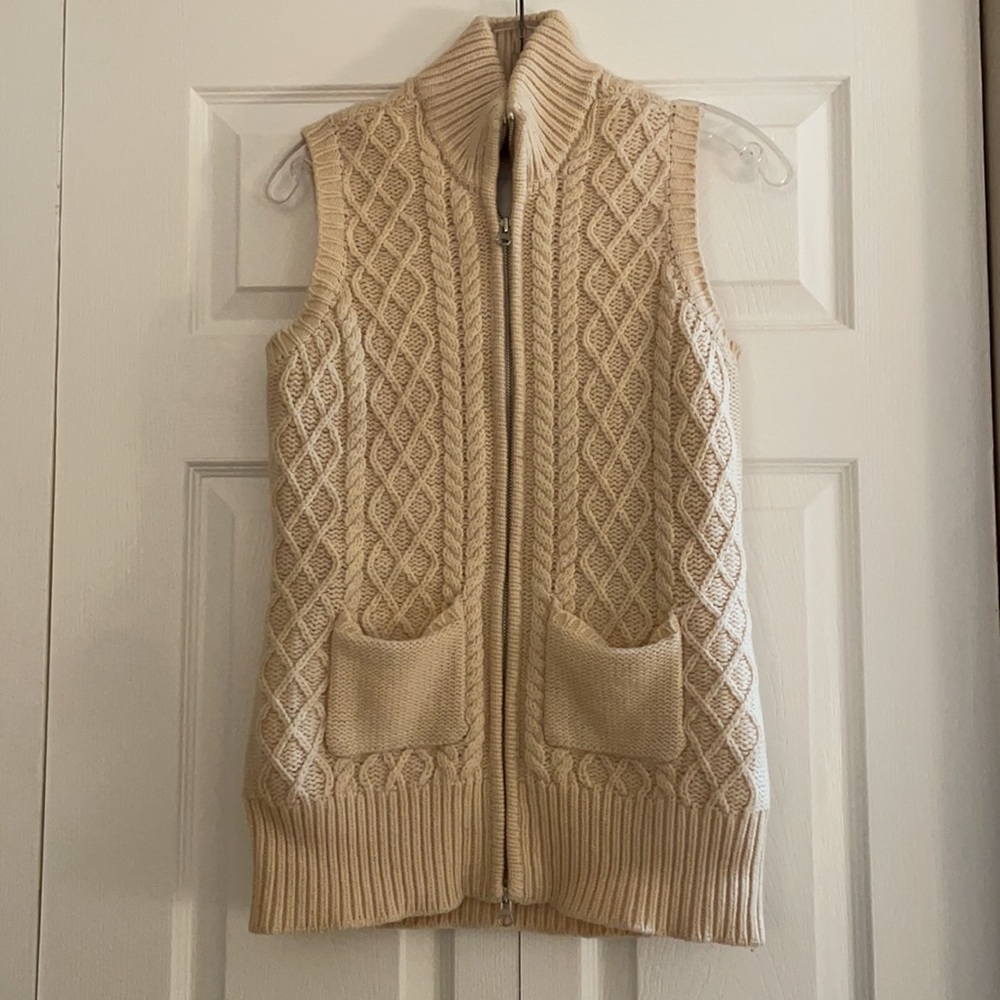 Joie cashmere / wool blend cable-knit vest